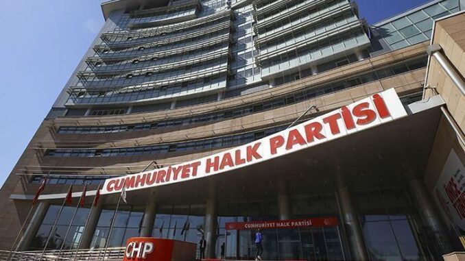 chp-kurultayinin-iptal-davasi-ertelendi-wyAEkMn2.jpg