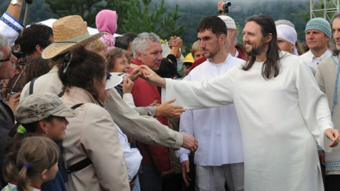 sibiryada-sahte-mesihe-12-yil-hapis-cezasi-wUuYacGc.jpg